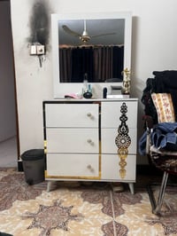 بغداد الشعب • غرفة نوم • ٥ قطع