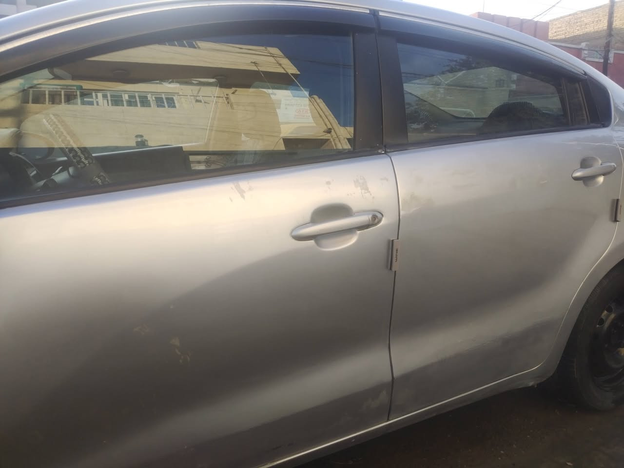 السلام عليكم كيا ريو ٢٠١٣ خليجي السيارة مصبوغة حزام كهربائيات شغالة تحكم مري كهربائي شاشه تاب كامرة دوارة رقم بغداد الدولي تحويل ثاني يوم تبريد شغال محرك كير نضيف السعر ٧٥ وبيهة مجال
***********
***********
