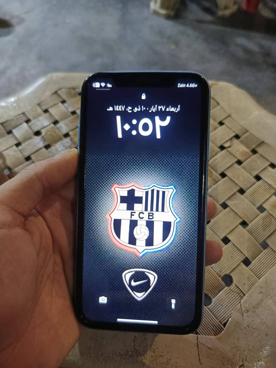ضهر مفطور  بطاريه مبدله خدمه 74
فيس متوقف كامره الخلفيه واكفه من تحديث اماميه تشتغل
 باقي مكفول  شحن ميصرف ابد
125قفل
*********** وتساب تصال
مكان الكاظميه
