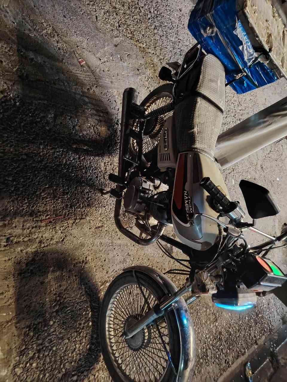 للبيع مطور 4كير محرك كبس مامفتوح كهربائيات شغاله السعر 375 مراوس مطور شحن يرهم
الاتصال ***********
