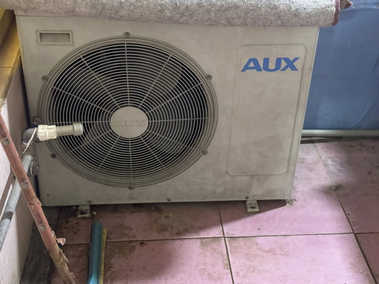 سبلت طنين شغال فقط بواري مكسور تفاصيل خاص


**إذا كنت صاحب هذا الإعلان وتريد حذفه لأي سبب، رجاءا أرسل رسالة إلى الدعم الفني**