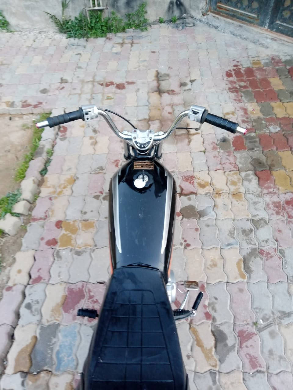 دراجة نامه 4كير  للبيع او مراوس بجهاز ايفون دراجة اصولي منفيس فقط نشاط فول نضافه كدام عينك محرك مفتوح نعومه فول دراجه نضيفه السعر 350 مو شراي لا تعلق مكان الرمادي الخمسه كيلو للستفسار ***********
