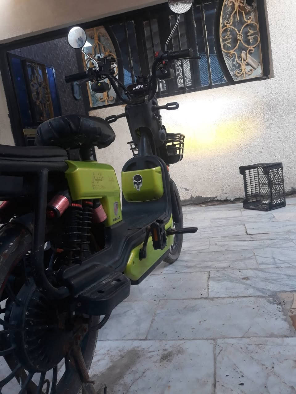 السلام عليكم دراجة شحن حجم 20 للبيع بطاريات جدد مديل 2026 الدراجة ماناقصهة اي شيء بس لبس لبكلايات لورة مايطلع ضوة السعر 250 وبيهة مجال الدراجة حلوة وسريعة سرعتهة 50 حقيقي مكاني البصرة ابو الخصيب  ***********
