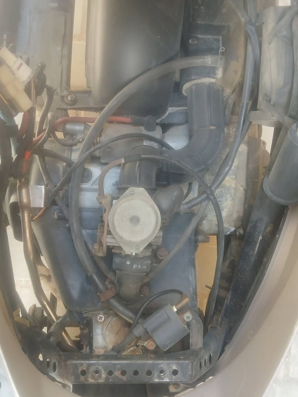 سلام عليكم
مكلف بالنشر 
دراجه بريز مال رنبه بس كفراتها تعبانه شويه سعرها( 650 )وبيها مجال مكان الولد كاظميه شارع التربيه 
الرقم ***********
