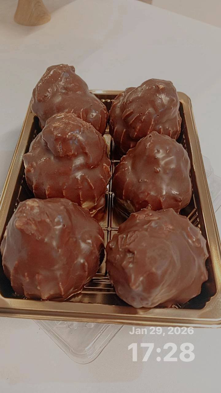 كيك الجزيرة
متوفره كوكيز برقائق الشوكولاته
تعد الكوكيز من الحلويات المشهوره عالمياََ متوفر برازق شوكولاته
للحجز الاتصال على الرقم ***********
