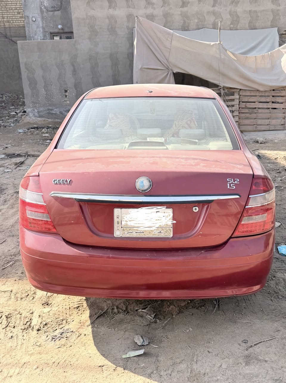 جيلي موبل موديل ١٢ محرك بي تنقيص 
حداديه ٧٠ بلميه كشر بلادي كهربائيات كامله سنويه صاقطه 
شرعي بغداد ماندله مطلوبه مصرف ابيع كوم حديد تعهد طلب وسرقه فقط السعر ٢٥ مجال كلش قليل مكاني بغداد 
***********
