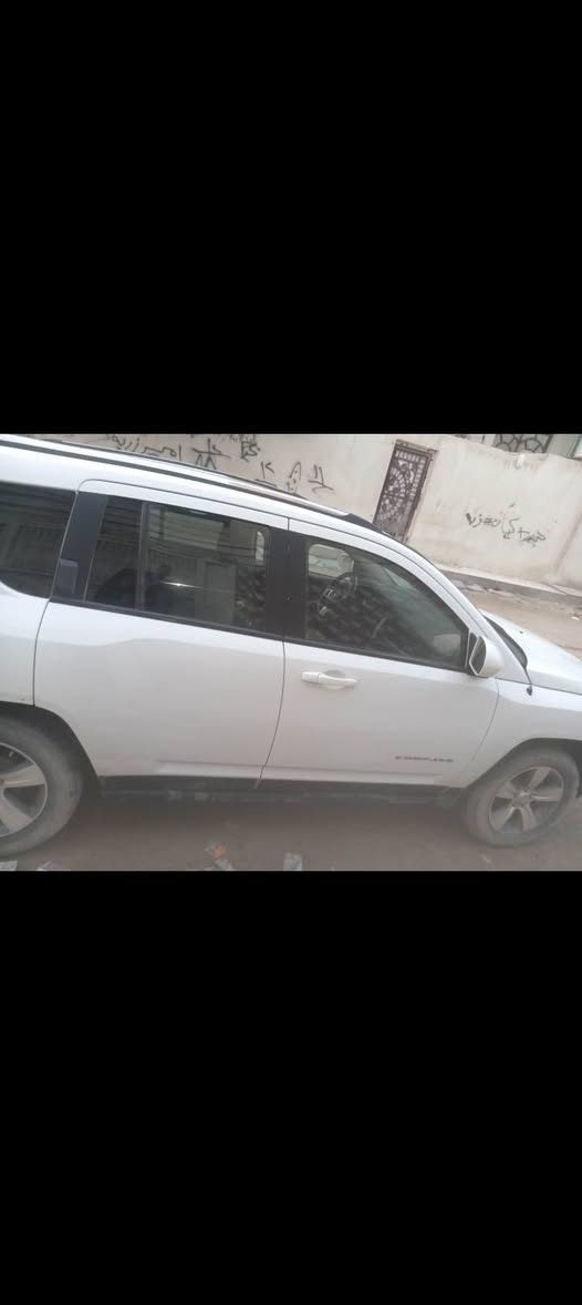 السلام عليكم

جيب كمباس موديل 2017 ماشيه 85 ألف رقم ذي قار تحويل مباشر سنويه لحد 27سياره كفاله  كير و مكينه وحداديه وكهربائيات  تبريد تدفه كامل موصفات فتحه با لقماره تشتغيل عن بعد    سياره محرك 4 سلندر   ضربته خفيفه مكفوله
السعر 120وبيه مجال  
المكان الناصريه ***********
