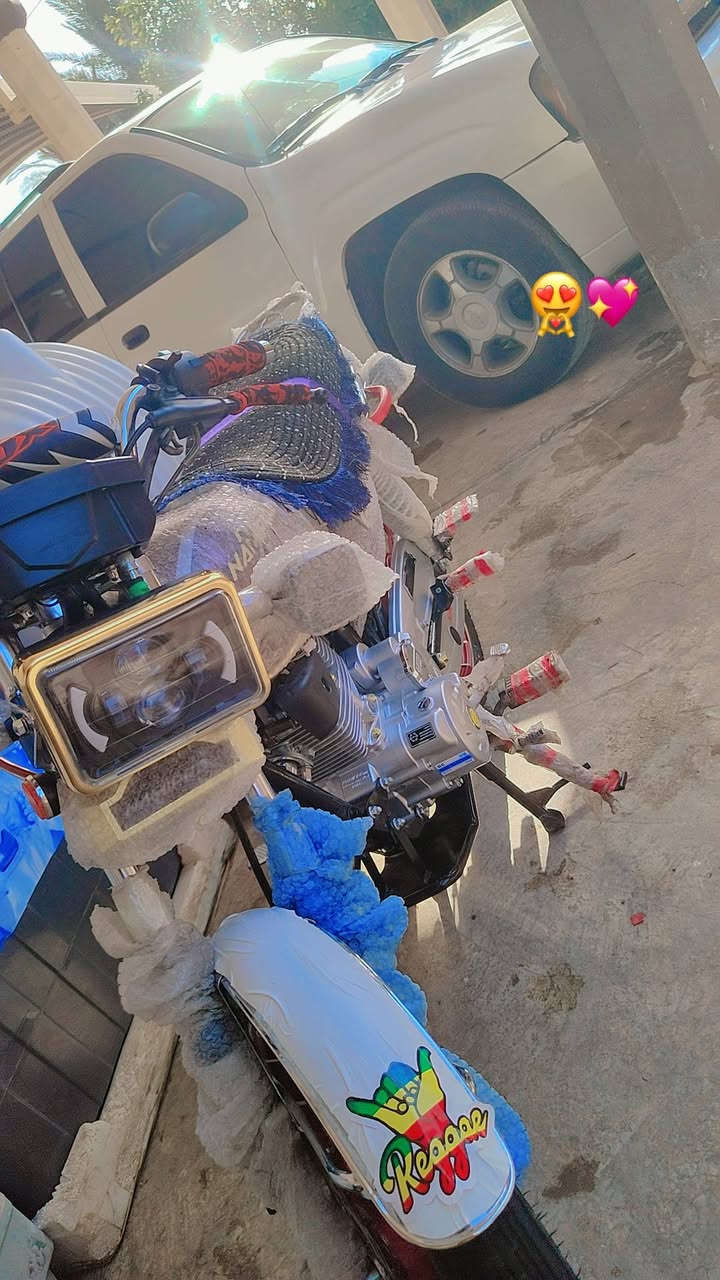 السلام عليكم شباب دراجه نامه برو 2025 الشكل 2026 دراجه خير من الله بعدها جديده فول مواصفات بصمه تشغيل عن بعد كهربائياتها كلها شغاله دراجه خير من الله ما عدا النشرات والترتيب ملاحضه اللون مميز من الوان النامه برو  ما موجود بالصوره دراجه خير من الله كامله مكمله سلف 5 كير السعر 825 وبيها مجال مكان ديالى شهربان للاستفسار خاص او التعاليق.


**إذا كنت صاحب هذا الإعلان وتريد حذفه لأي سبب، رجاءا أرسل رسالة إلى الدعم الفني**