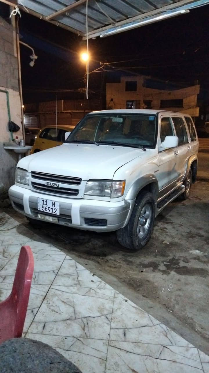 سيارة للبيع ازوزة موديل 2000 رقم الهاتف ***********للأستفسار اتصل على هذة الرقم
