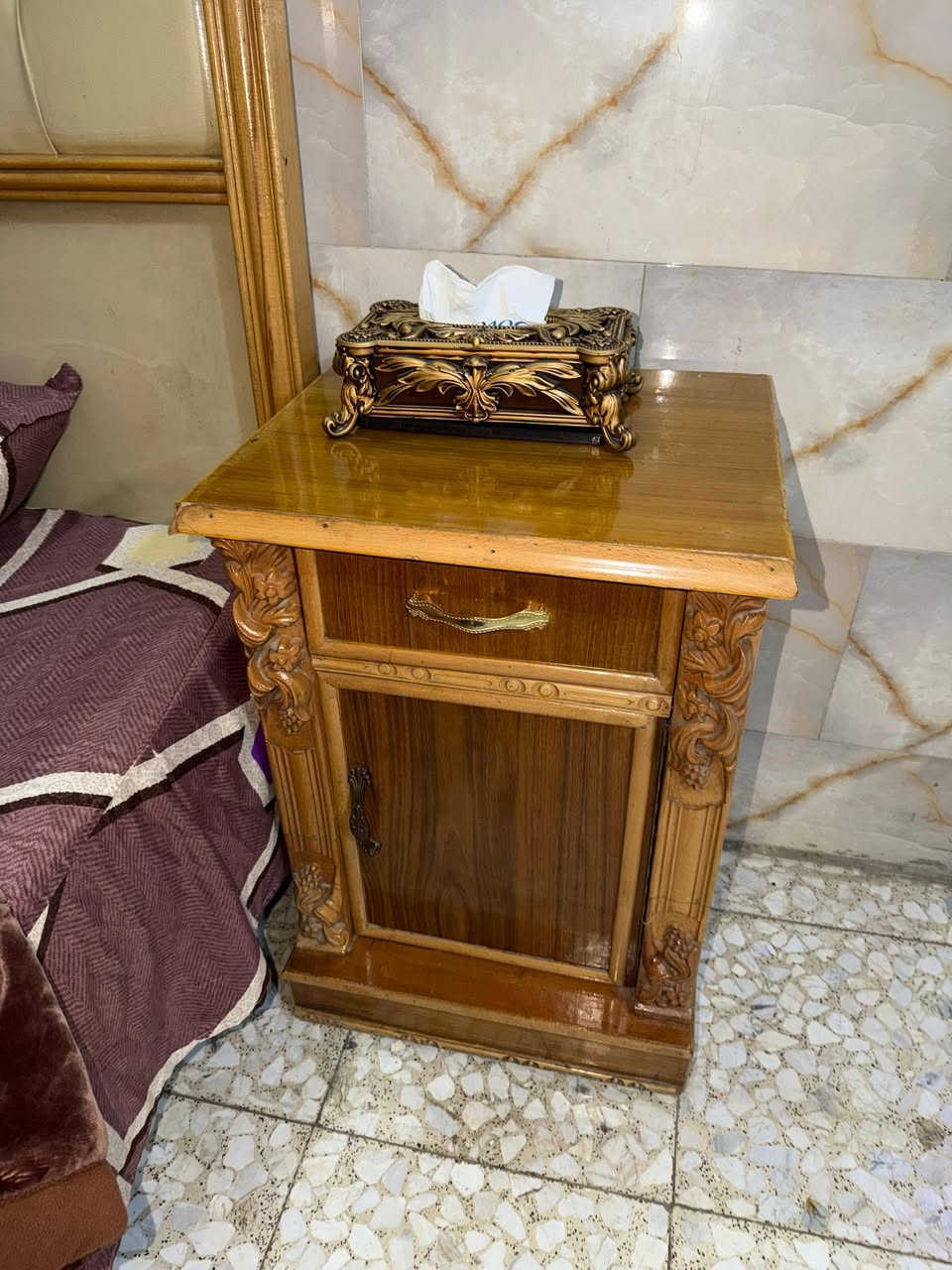 غرفه نوم صاج عراقي متكونه من ٦قطع درجه اولى السعر مليون و٨٠٠ وبيها مجال بسيط العنوان بغداد ***********
