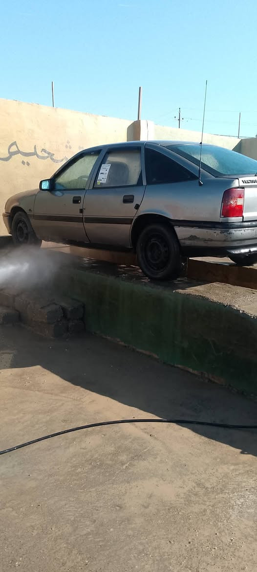 فكترا موديل 91 جنطه حجم 18,محرك وكير شرط ويرمنيا شقاله كوله تدفيئه نار طخم تاير جديد باتري جديد رقم دولي مصدره شرط وكاله وتحويل. السعر 33ورقه عنوان موصل.الاتصال على هذا رقم ***********
