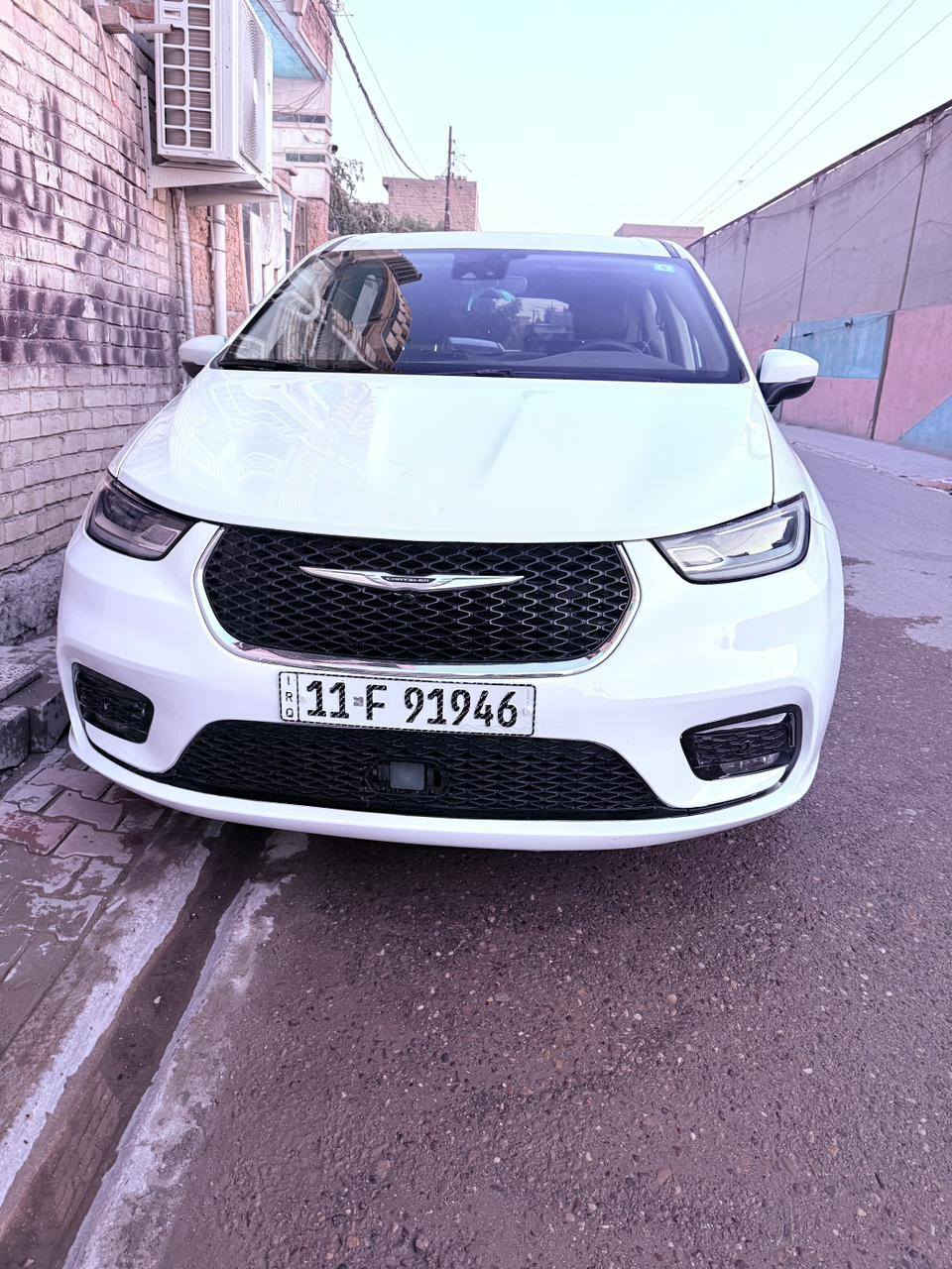 سلام عليكم

كرايسلر باسيفيكا ا  2023 🔥

📍 الموقع: بغداد الشعله

✨ المواصفات:فول الخير من عده الفتحه السياره جديده

🔹 تشغيل بصمة + تشغيل عن بعد

🔹التبريد 3 قطع منفصل

🔹 كشنات كهرباء

🔹 بيبان كهرباء + الجنطة كهرباء

🔹 شاشة + كاميرا خلفية

🔹 إنارة LED أمامية + بك لايت LED

🔹 داخل جلد فخم

🔹 رادار أمامي + نظام تحديد
السياره جديد معنا الكلما السياره 
حادثة باب السايق وجاملغ 

 

📏 ماشية: 19 الف

📞 ‬***********

***********

السعر185

او وتساب موجود 👍
