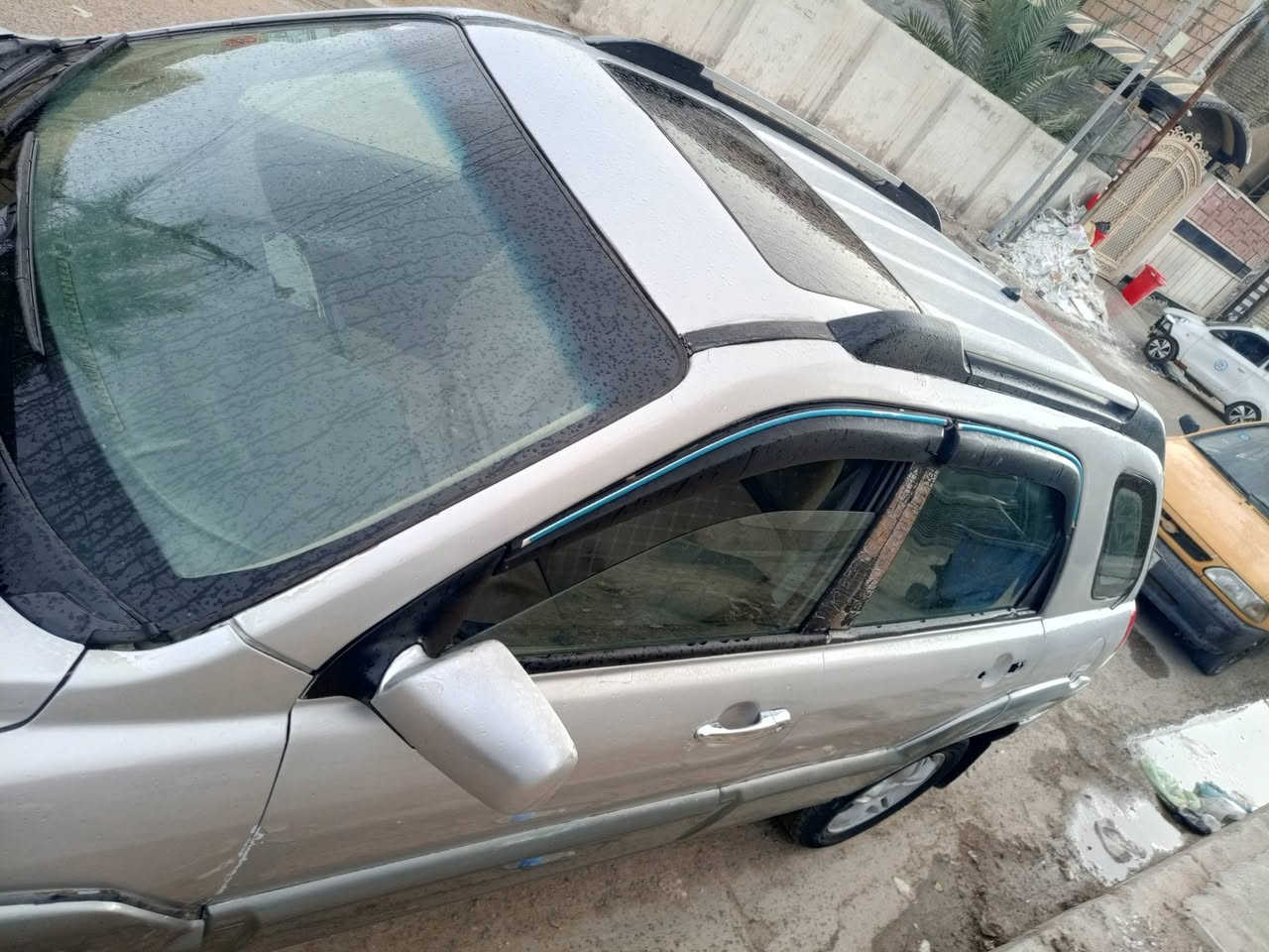 سلام عليكم 
سبورتج موديل ٢٠٠٧ مصبوغه عام 
السيارة كير ومحرك حلوات 
تخم تاير جواها نضيف
كهربائيات شغاله 
صدرها جديد
سيارة رقمها بغداد صدامي بسم شركه عنوانها النجف 
سعرها ٤٥ ورقه 
يراد لها ملاحظات بسيطة 
بغداد البلديات 
***********
