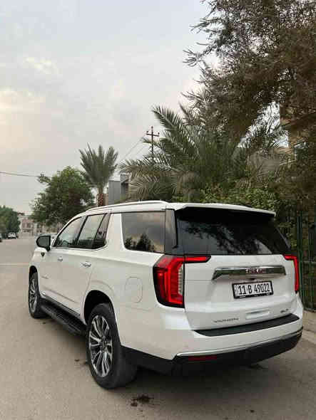 جي ام سي يوكن 2023 slt
بتره ( وارد أمريكي )
فول  مواصفات 
ضربتها چاملغ امامي أيمن مبدل بدون أيرباك بچم كبس ومبدل دعاميه دانلي للجماليه الباقي كفاله  عامة 
سياره جديده بمعنى الكلمه اي نقص ما بيهه 
داخلها لونين شمباني وبيجي 
(ماشية 22 ألف ميل)
رقم  بغداد ترقيم جديد بأسمي هزه وسنويه كله جديد
المحرك : V8.  5.3L المرغوب
المواصفات :
* بانوراما
* مصابيح أمامية زنون . 
* كشافات الضباب زنون . 
* المصابيح الأمامية مع LED . 
* حساسات . 
* شاشه كبيرة مع نظام ملاحة نفكيشن GPS .
* سستم صوت bose.
* مقاعد أمامية كهربائية عدد 2
* مقاعد أمامية تبريد وتدفئة . 
* تشغيل عن بعد . 
* مرايا متحسسة للاضاءة العالية .
* (بصمة) عدد٢.
العنوان: بغداد  / الغزاليه
السعر ٤٦٥ وبيها مجال
صور الحادث موجوده
***********
