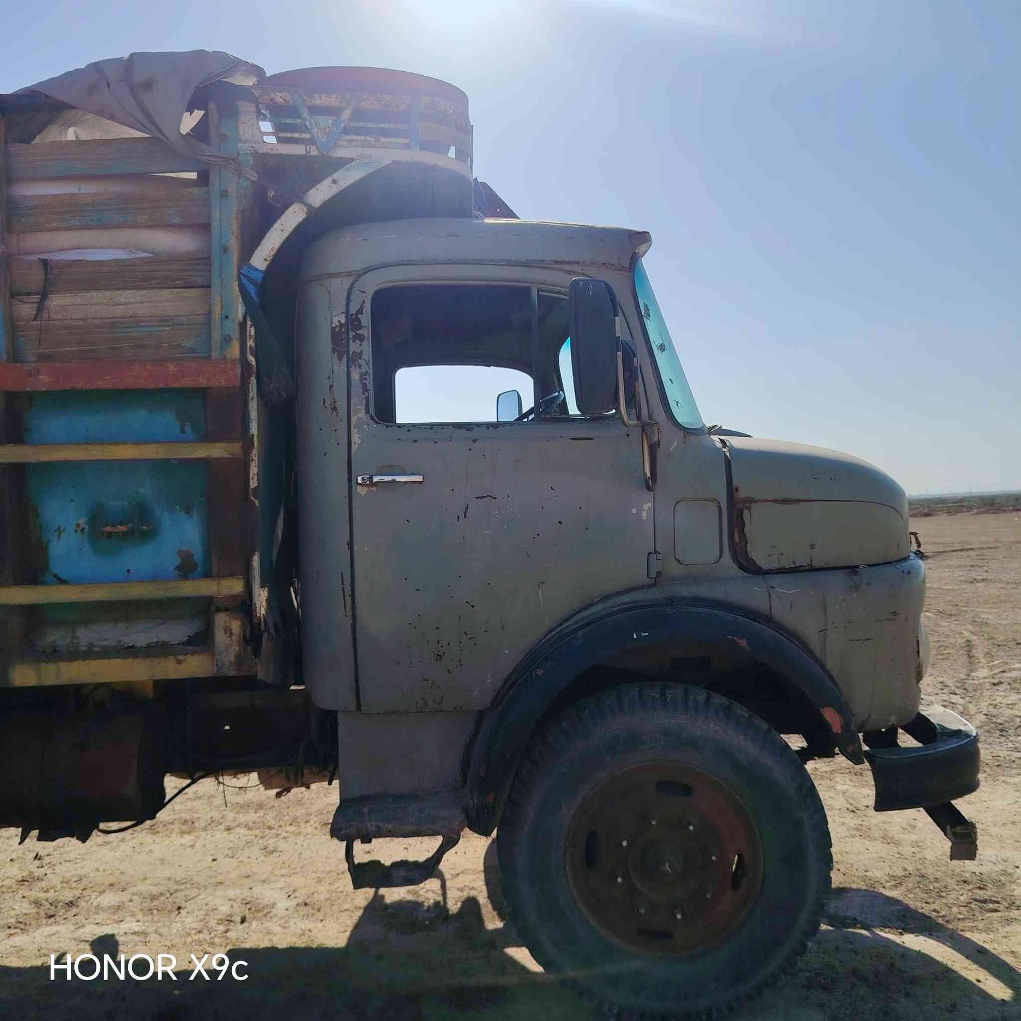 البيع روسيه موديل 69 محرك جديد مكلف بل نشر ***********
