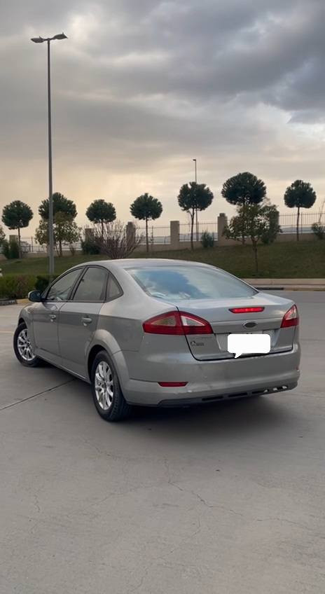 Ford mondeo 2008 
سلڤەر، گێڕ ئۆتۆماتیک، جام بیلادی پۆلۆرایس، نۆزڵ و پلاک و فیتپەمپ کامل گۆڕاوە بە بیلادی کامل سێرڤز، سوکان ڤۆلیۆم ،ئاوێنە کارەبا ، تەبرید گەرم و سارد
بۆ زانیاری زیاتر تەلەفون یان نامە  .
$$
0771 332 0125 السليمانية, العراق
