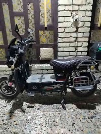 دراجة جبلي الاخوين موديل 22 كلشي شغال بي اي نقص مابي  بطاريات تقرة 9ون...