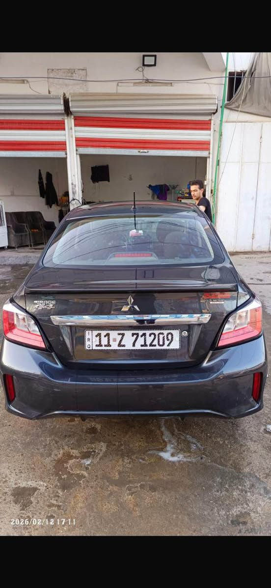 السلام عليكم 
متسيوبيشي ميراجg4
موديل 2024بلاتينيوم
ماشيه 22000 ميل فقط 
رقم بغداد دولي كامل هزه وكلشي متحتاج شي 

بدون ايرباك وبدون صبغ
حادث خفيف جدا وعدلته بارد
موصفات السياره
شاشه جبيره+ كامره خلفي
بلتوث+ كار بلي
رادار توقف ذاتي
مثبت سرعه
مانع انزلاق 
اواكس شحن
بك لايت لد
نظام ايكو وسبورت
تحكم مري كهرباء
تحكم ستيرن كامل
ويل كب
3 سلندر 1200
انسى صرف بنزين
سعرها جدا مناسب
99 ورقه 
مكانها بغداد سبع ابكار
*********** بغداد, العراق
