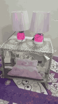 نزله مال عرس ثريه سقف جديدة سعر نزله 30 الثريه 30 مكان بلديات شارع كهرباء ***********
