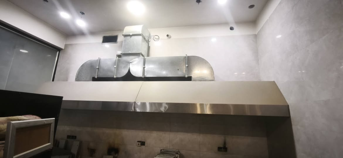 ادوات مطعم للبيع مكاني بغداد
***********
