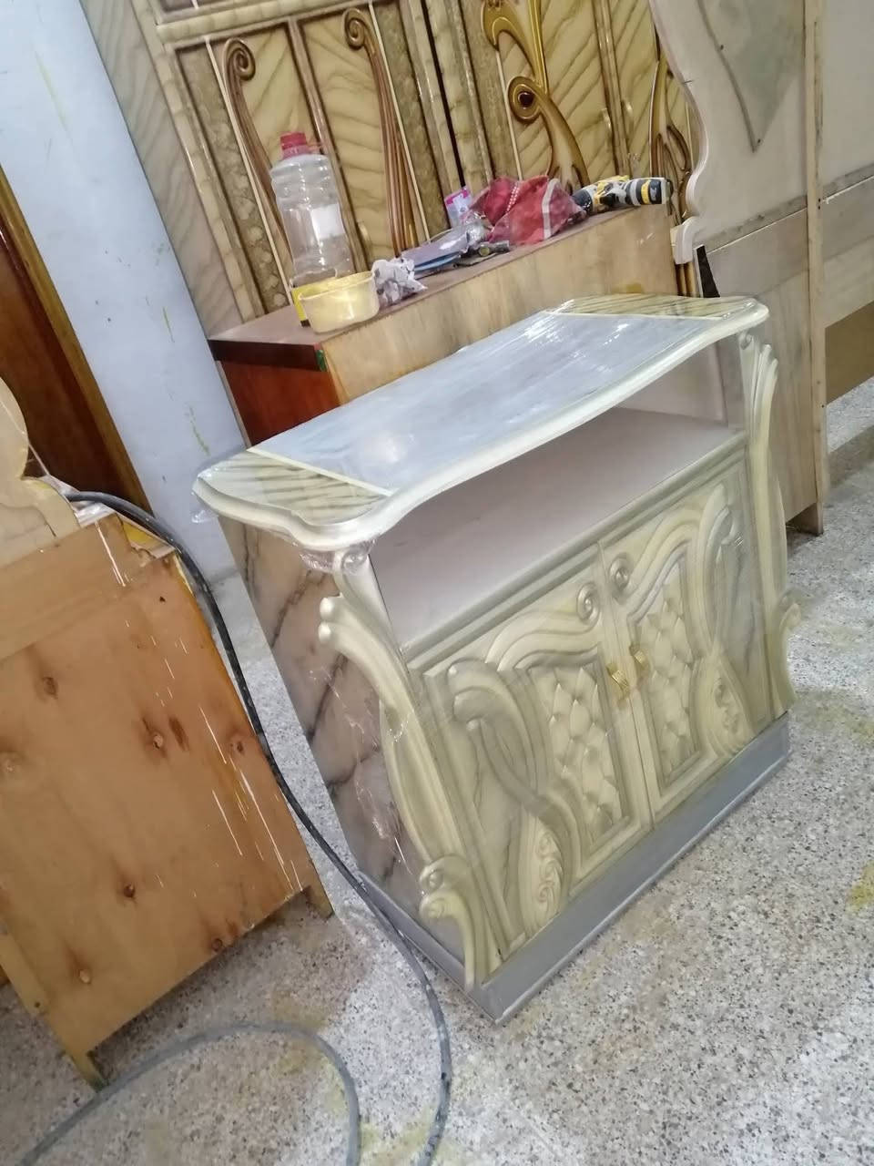 السلام عليكم غرفه للبيع ٦باب طابقين توصاه صاج داخل خارج نظيفه صبغ حراري السعر 775 الف وبيه مجال العنوان بعقوبه كاطون الرازي  اي استفسار خاص 📞💥🔥


**إذا كنت صاحب هذا الإعلان وتريد حذفه لأي سبب، رجاءا أرسل رسالة إلى الدعم الفني**