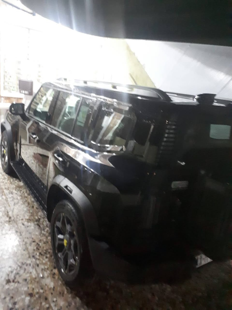 من رخصة مدير الكروب جيتور  تي تو موديل 25 ماشيه 8 الأف رقم بغداد بسمي ظمآن شركه  10سنوات بيع او مراوس بسبورتج او توسان ابلون ابيض السعر 39 مليون بيه مجال متواجد واتساب ***********
