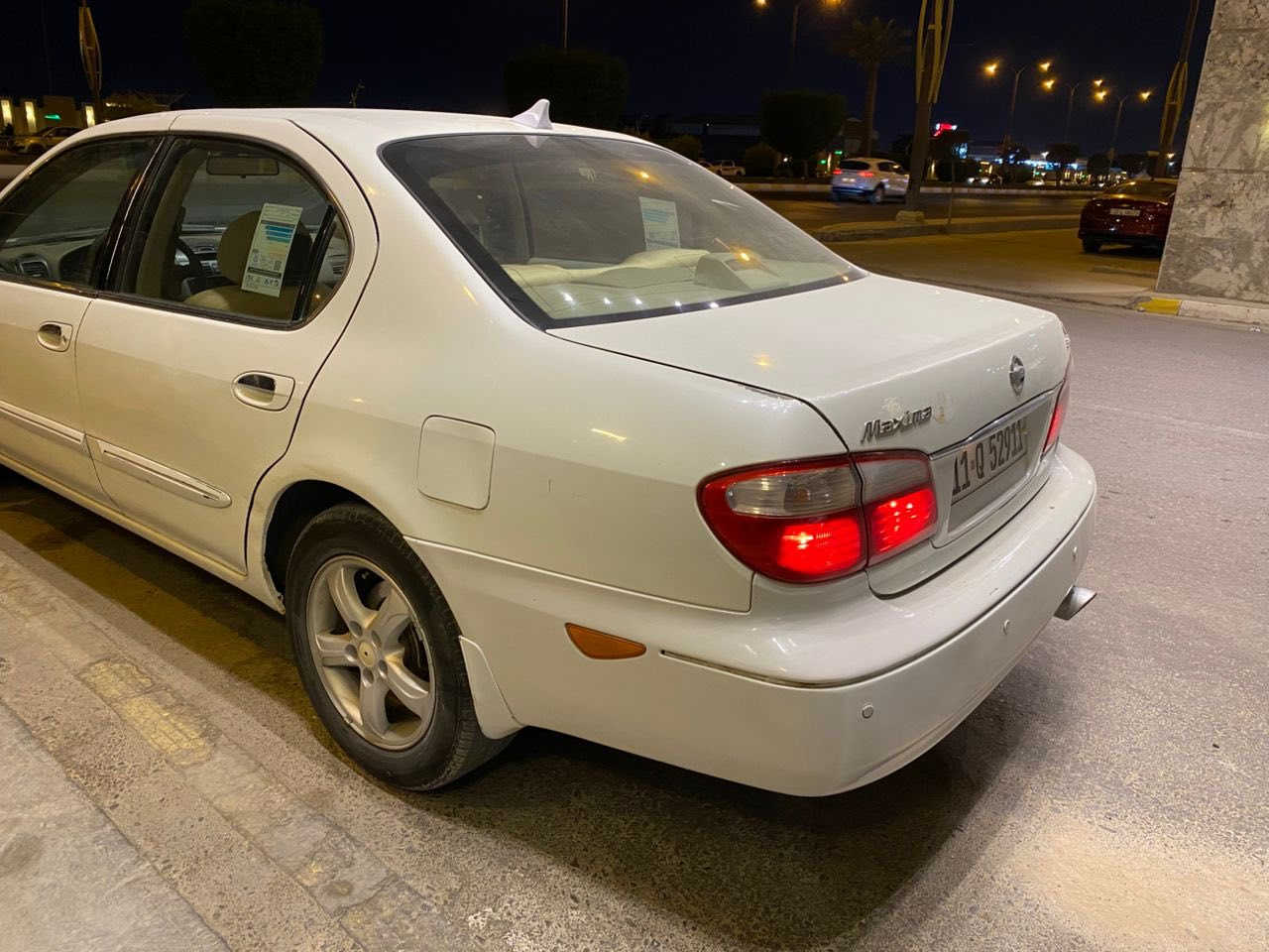 سلام عليكم نيسان مكسيما 2004  رقم بغداد جديد مشروع وطني. سياره بدون اي قطعه صبغ بيه بس هاي طخه بل بنايد و مصلحه بدون صبغ  عليه منضومه زنون. مكينه و كير و مشط كله جديده مال كصه  غرفته كلش حلوه و نضيف سعره 69 وبيع مجال بسيط  مكان السياره الانبار / الفلوجه 

 ***********
