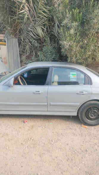 السلام عليكم 
سوناتا وفود 2001
مكينة وكير خير من الله 
تخم تاير جديد 
كهربائيات شغالة 
مصبوغة عام لجمالية 
السعر 55.
***********
