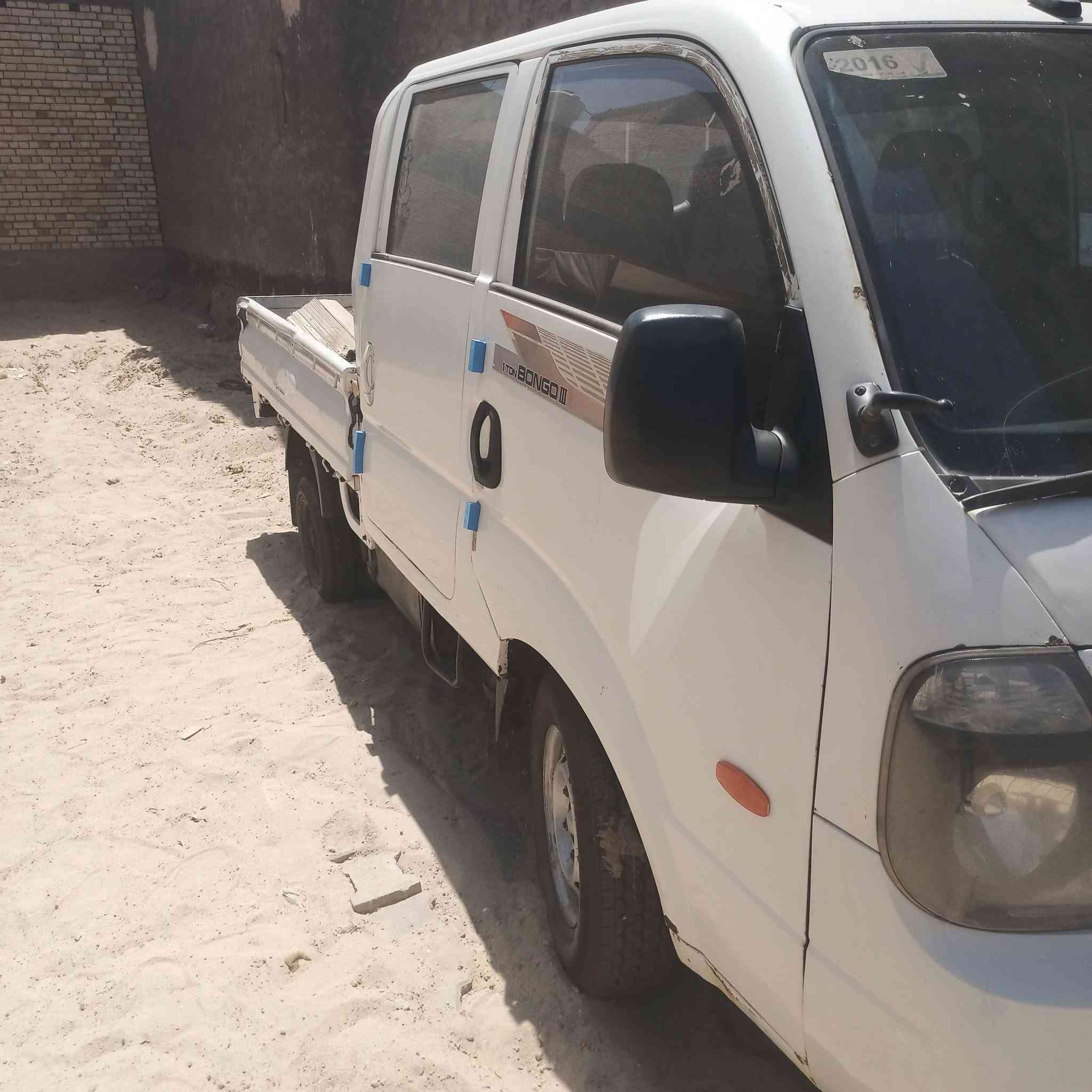 سلام عليكم كيه حمل دبل قماره ادوات ادوات سياره جديده بل لايلون قطرت صبغ ما بيه ارقام وسنويه كامل حصه مال كاز موديل 2016 تبريد ثلج تخم تاير جديد سياره كلشي ما ناقصه تجي شغل وتروح سعر 45 وبيه مجال رقم ***********
