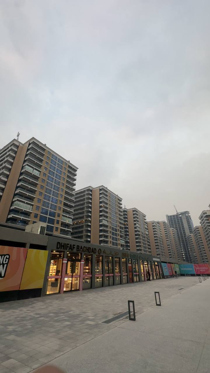 🔴 شقة للبيع في بوابة العراق
مساحة 167 متر 
3 غرف نوم 
طابق 15 - مؤثثة 
للاستفسار : محمد العقابي شركة نبض العراق للتسويق العقاري 
***********
