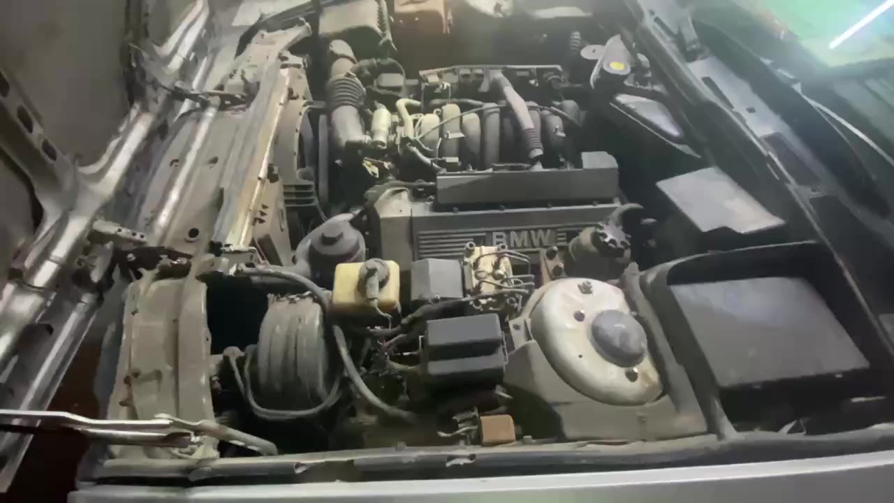 بي ام 730مكينة 8 رقم صلاح الدين السياره مكانها بغداد الشعب        ***********
سيد علي ابو ود
