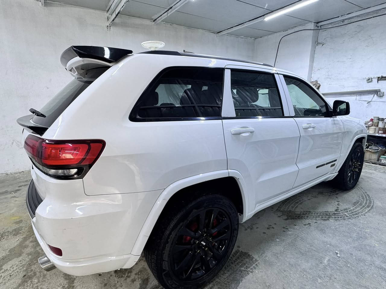 السلام عليكم ورحمة الله
_________

جيب وارد امريكي ضرر بنيد مبدل وكاله

الموديل 2016 

المحرك.:  V6

*رقم بغداد الجديد 

  

____

*بصمه 

*تشغيل عن بعد  

* شاشه جبيره 

* توقف ذاتي 

* رادار جانبيه 

* كامره خلفيه 

* كشنات كهرباء + تدفئه

* ستيرن تدفئه

*تبريد قطعتين 

*فور ويل 4*4 

*انظمه قياده  

*لايت اتو 

*صندوك كهرباء 

*تحكم ستيرين  

* حساسات خلفية . 

 __

السعر 196$

وبيها مجال بسيط 

السياره بدون نقص نهائياً

مكان السياره بغداد العبيدي

***********
