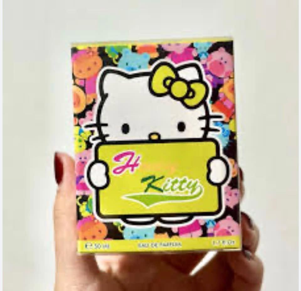 Honey Kitty" 
وفرنالكم عطر للأطفال 
بحجم 50 مل
العطر يأتي في زجاجة ذات شكل مميز داخل علبة مزينة بشخصية هالو كيتي.
يتميز برائحة خفيفة ولطيفة، 
غالباً ما تكون فواكهية أو زهرية لتناسب بشرة الأطفال الحساسة


**إذا كنت صاحب هذا الإعلان وتريد حذفه لأي سبب، رجاءا أرسل رسالة إلى الدعم الفني**