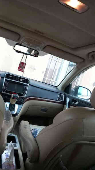 السلام عليكم مكلف بلنشر هافال موديل 2016 سياره جاهزه من كلشي  يجي محرك بيها مسيو بوشي بدون أدوانز محرك قوي سياره مال بيت   رقم بغداد تحويل ثاني يوم مكفوله بيها طخه بارد الجاملغ الأمامي فقط هي. مراوس حسب القناعة او بيع السعر 115  وبيها مجال هذا رقم صاحب السياره ***********/  شعندك سياره  نزل والرزق على الله مكان السياره بغداد
