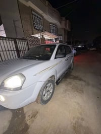 توكسان ٢٠٠٩ • ٦ سلندر ٢٧٠٠ • كامرة ٣٦٠