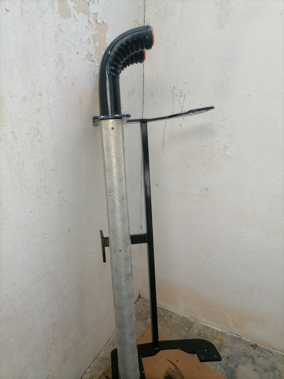 السلام عليكم ورحمة الله
درع هايسة خلفي للبيع مع كلوب فانوس
السعر ١١٠ الف
للتواصل الاتصال على الرقم***********
