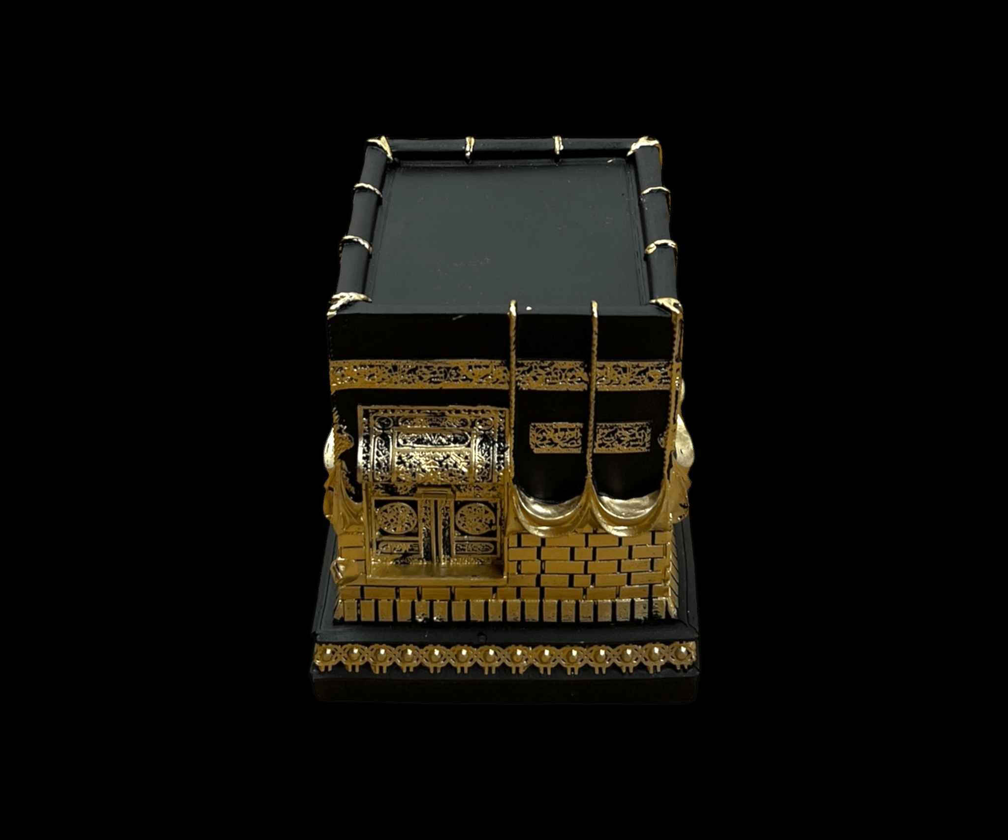 🕋 مجسم الكعبة المشرفة بتصميم فاخر ولمسة روحانية مميزة

تفاصيل دقيقة تحاكي شكل الكعبة الحقيقي بأناقة عالية

ألوان أسود مع ذهبي تضيف فخامة لأي مكان يوضع فيه

حجم عملي مثالي للطاولات، الأرفف وزوايا الصلاة

اختيار رائع كهدية قيمة في رمضان والحج والعمرة 🎁

يعزز الأجواء الإيمانية ويبعث الطمأنينة في المكان

امتلك قطعة تذكّرك بقدسية أعظم مكان على وجه الأرض 🤍 المدينة, البصرة


**إذا كنت صاحب هذا الإعلان وتريد حذفه لأي سبب، رجاءا أرسل رسالة إلى الدعم الفني**