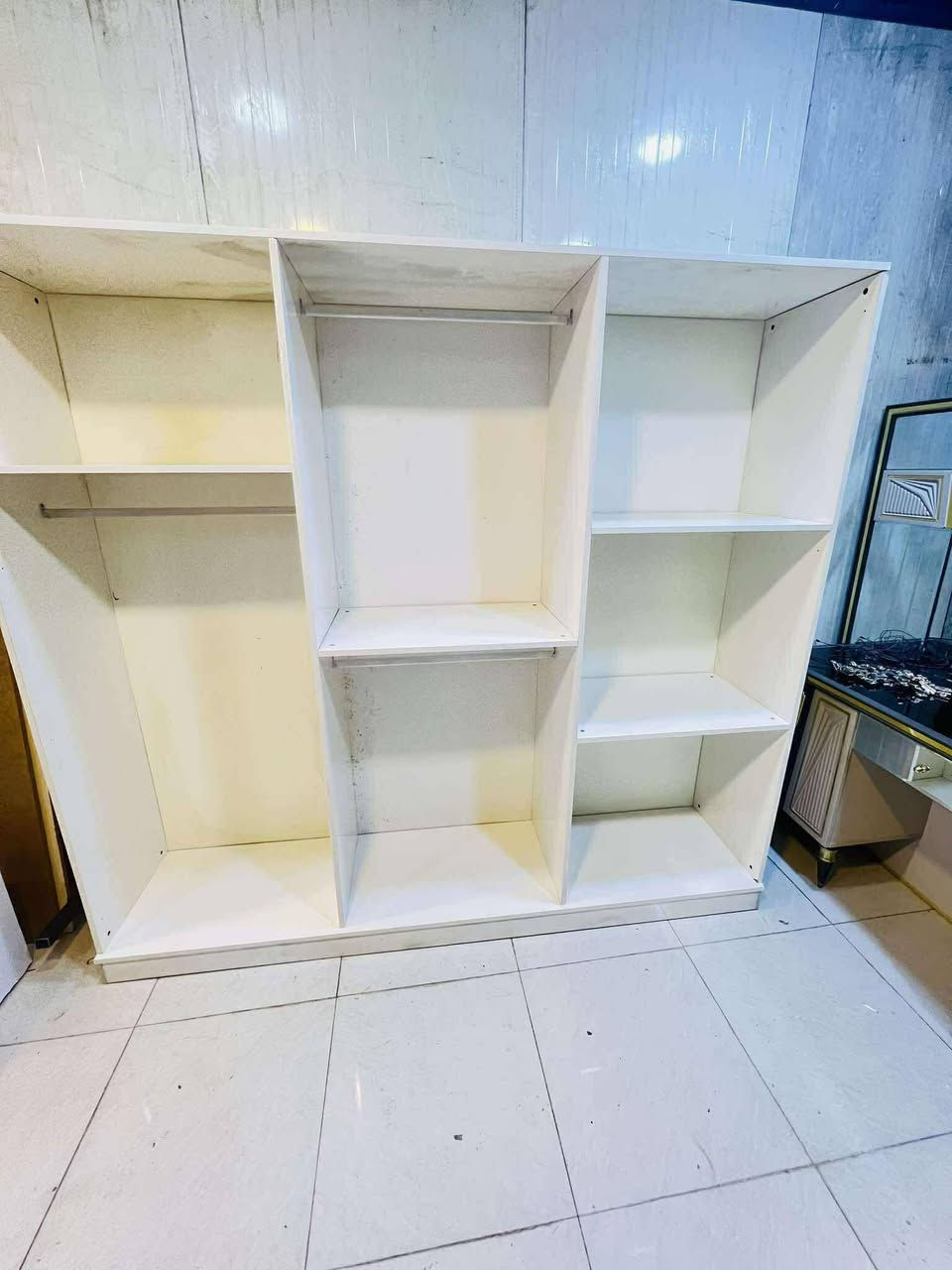 غرفة. تركي. نضام ابواب.
٥قطع. 450. واصل. كول. مناطق بغداد


**إذا كنت صاحب هذا الإعلان وتريد حذفه لأي سبب، رجاءا أرسل رسالة إلى الدعم الفني**