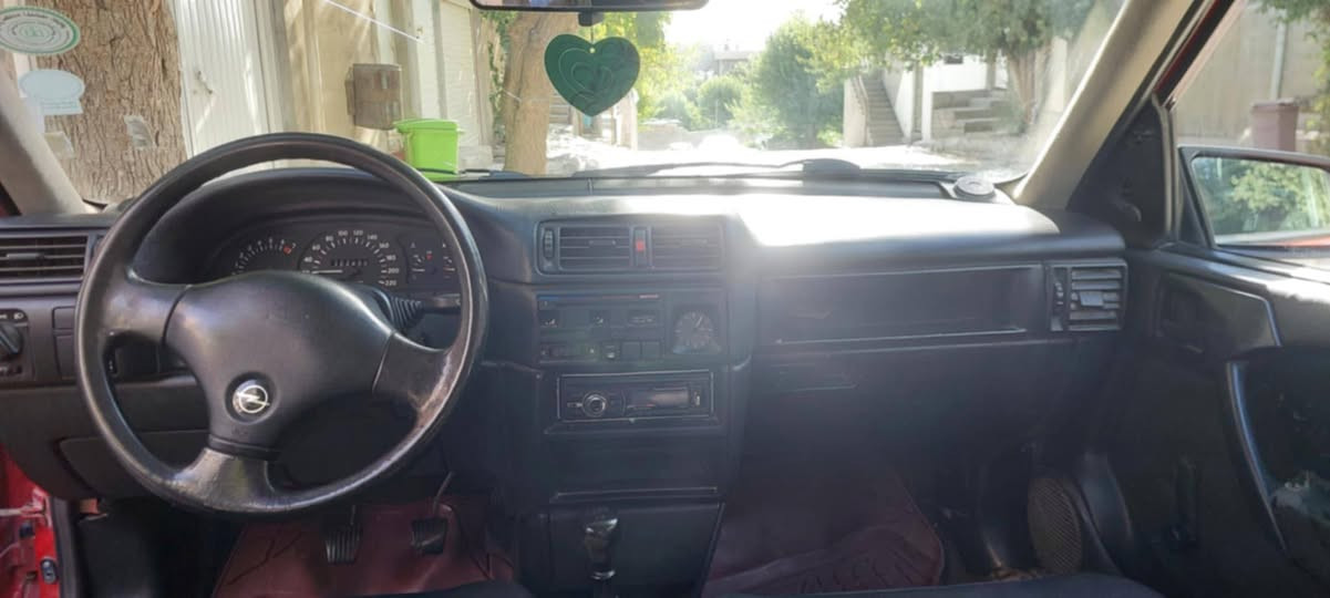 ئۆپڵ ڤیکترا ۱۹۹۳ ئاڕم پلاستیک سلێمانی بێ بۆیاغ بێ لێدراو بێ خایس و بێ بوخار بەس تۆزێ کاڵبوونەوەی هەیە گێڕ و مەکینە بە شەرت رانية, السليمانية


**إذا كنت صاحب هذا الإعلان وتريد حذفه لأي سبب، رجاءا أرسل رسالة إلى الدعم الفني**