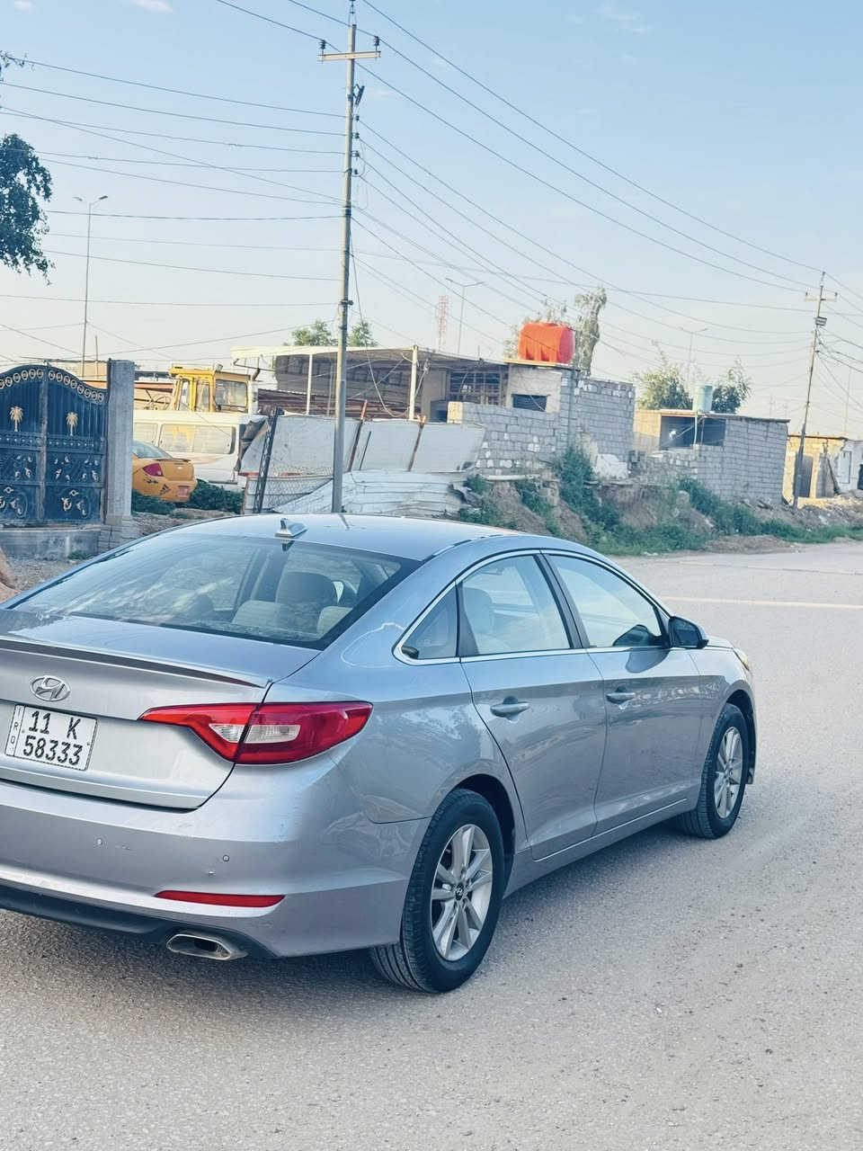 سلام عليكم مرخصت لادمن سوناتا 2016 رقم بغداد دولي بسمي سياره حادثه جاملغ وباب خلفي بدون دواخل وبلعراق بيه شويه باب سايق وسونار مرفق بلمنشور 
مكينه كير حداديه تخم تاير تبريد كله جاهز 
السعر 109 
0783633124 

مكان بابل قرب سيطره لاثار


**إذا كنت صاحب هذا الإعلان وتريد حذفه لأي سبب، رجاءا أرسل رسالة إلى الدعم الفني**