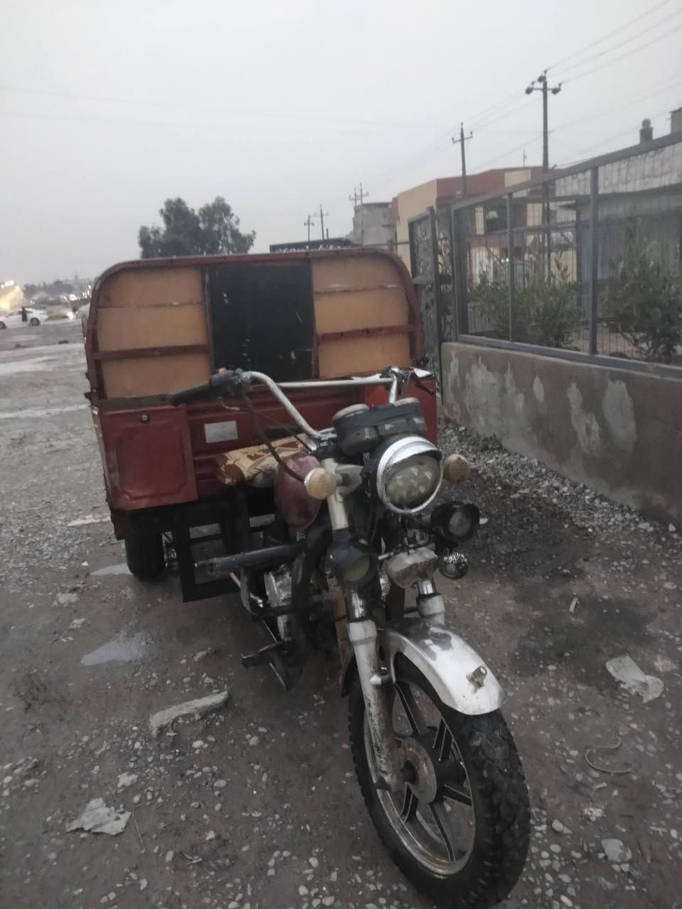 ستوته للبيع شرط شاصي ومحرك بيع مستعجل السعر 750 مكاني موصل الجانب الأيمن للاتصال على  
***********
