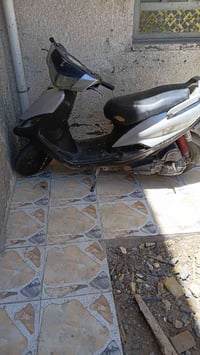 دراجه ماكس للبيع نضيفه 07826958863 250 محموديه حي السلام