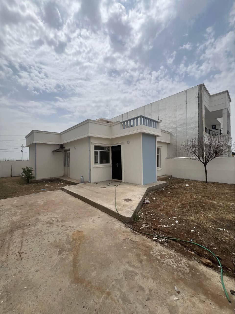 0750 298 7676
دارالبیع فی ئاشتی ١ مساحە ٢٥٠م
خانو بۆ فرۆشتن لە ئاشتی ١ ٢٥٠ م أربيل, العراق
