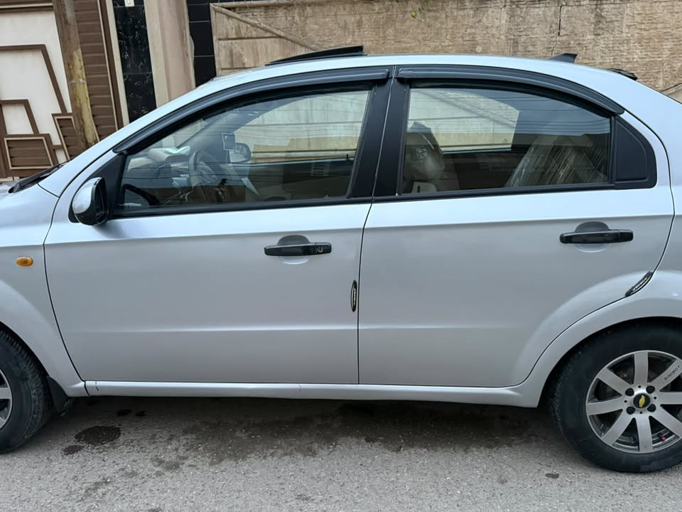 افيو 2007 خليجي 
جامات كهرب داخل لونين 
جامات كهرب 
مسجل شاشة 
كامرة خلفية 
داخل لونين المرغوب 
لايت زينول 
اشاير ليد 
تحكم استيرن
قفل مركزي
طخم تاير جديد
طخم ويل كب    
فول توماتيك كير عادي 
محرك شرط 
كير شرط 
سنوية ب اسمي 
كاربون الكتروني تبدل

السياره مصبوغة حزام بس رش بسبب التقحيل 
بدون ضررر شررط صبغ للتقحيل فقط 

للاستفسار الاتصال على الرقم 

رقم الهاتف ***********
