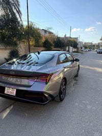 وارد امريكي • ٢٠٢٥ • ماشي ٤٠٠٠