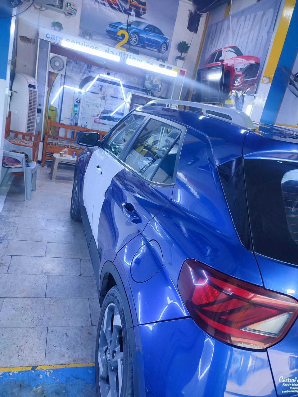 هونداي فينو 2022 سعر120 قفل                         مرقم ارييل بسمي فول موصفات                        
 
☑️محرك دوش   
☑️بصمة تشغيل+أبواب تشغيل عن بعد                                 الد امامي خلفي. زنوان بلادي 
☑️شاشة ايباد كبيرة تدعم كار بلي +gps
☑️كاميرا دواره
☑️3 انضمة قيادة
☑️نقاط عمياء بالمرايه 
☑️تبريد شاشة 
🦼كشن تطريز جلد بلاد الدشبول مطعم ابيض 
☑️رادار خلفي
☑️فول تحكم استيرن
☑️تحديد مسار تنبهك عند الخروج عن المسار توقف ذاتي
☑️حساس تايرات
 ☑️ويل كب 
☑️شاشه لتحديد العطلات 
سياره مثل ماموضح بصوره وبيها خباثه رش تيزاب ومذكور بل سونار 
مكان السيارة بغداد الاعضميه                         اي استفسار واتساب ***********
