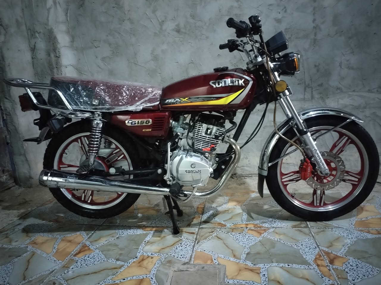 شاينك مديل  23شاصي 21دراجه جديده بمعنه الكلمه كله شغاله علفحص  محرك 200 جديد
اصولي موسكنر وكيله لعارضي 800مكاني كوفه حي مسيان شراي يتصل اويجي خاص 
***********
