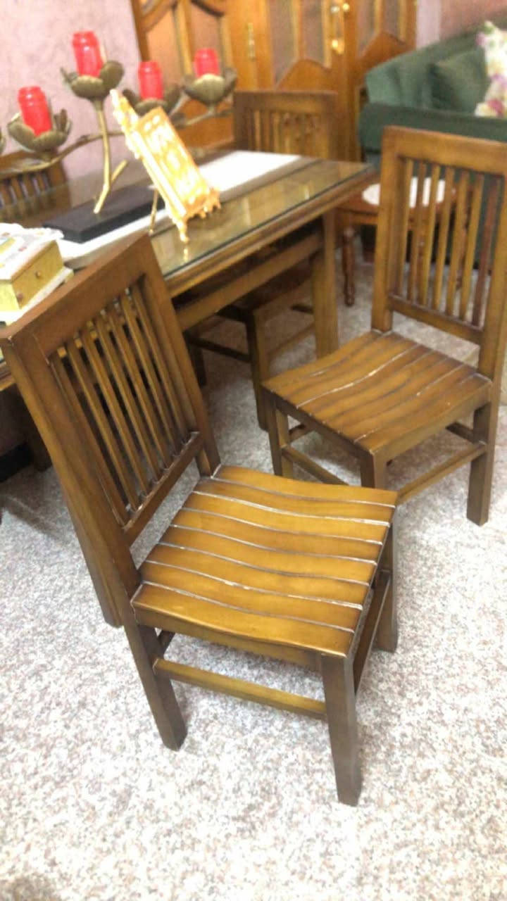 ميز طعام اربع كراسي للبيع ب 200 وبي مجال بسيط بغداد المشتل


**إذا كنت صاحب هذا الإعلان وتريد حذفه لأي سبب، رجاءا أرسل رسالة إلى الدعم الفني**