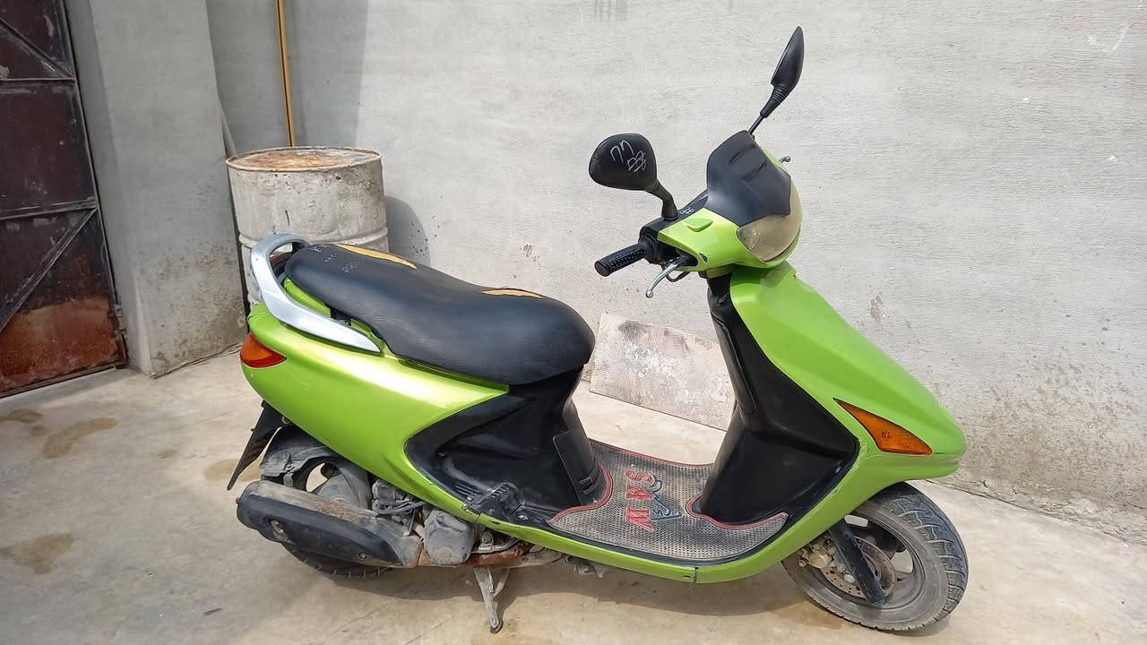 فراشة للبيع اتصال على الرقم ***********
