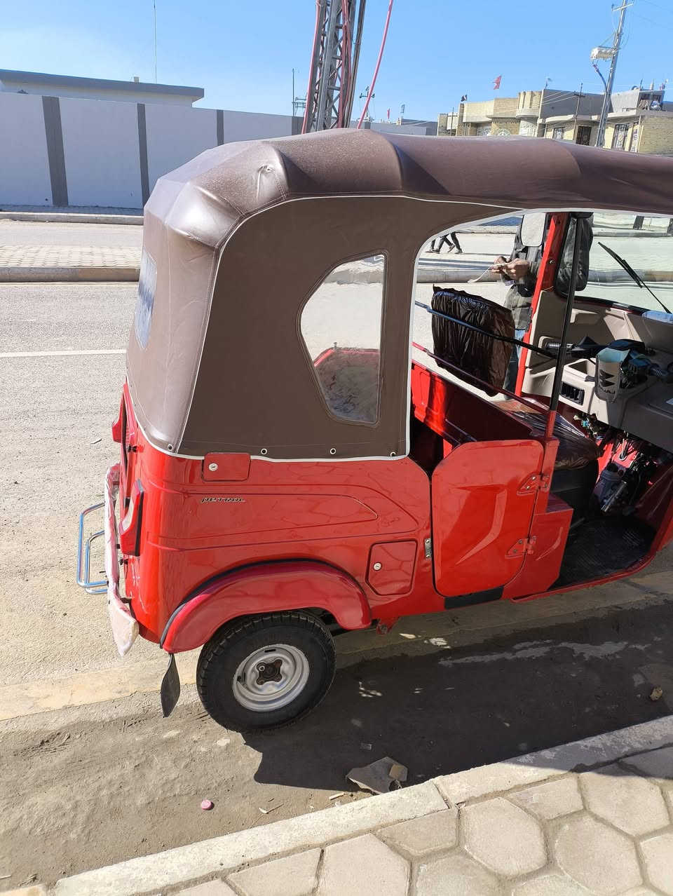 السلام عليكم.تكتك مكفوله مال بيت موديل 22 ما متواجد فقط اتصال رقم مشروع وطني بسمي تحويل ثاني يوم سعر 9وبيها مجال تكتك احلى من الصوره***********
